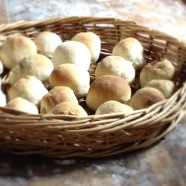 Manchets (Tudor white bread rolls) at @kentwellhall