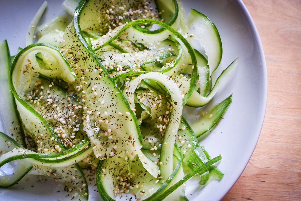 Cucumber salad with Za'atar
