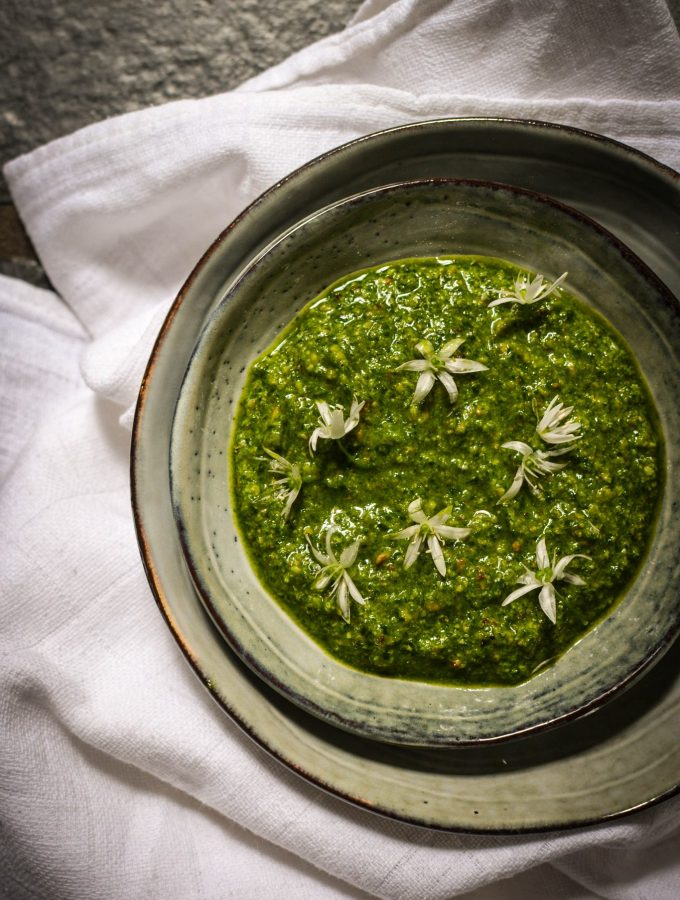 pesto, wild garlic, seeds
